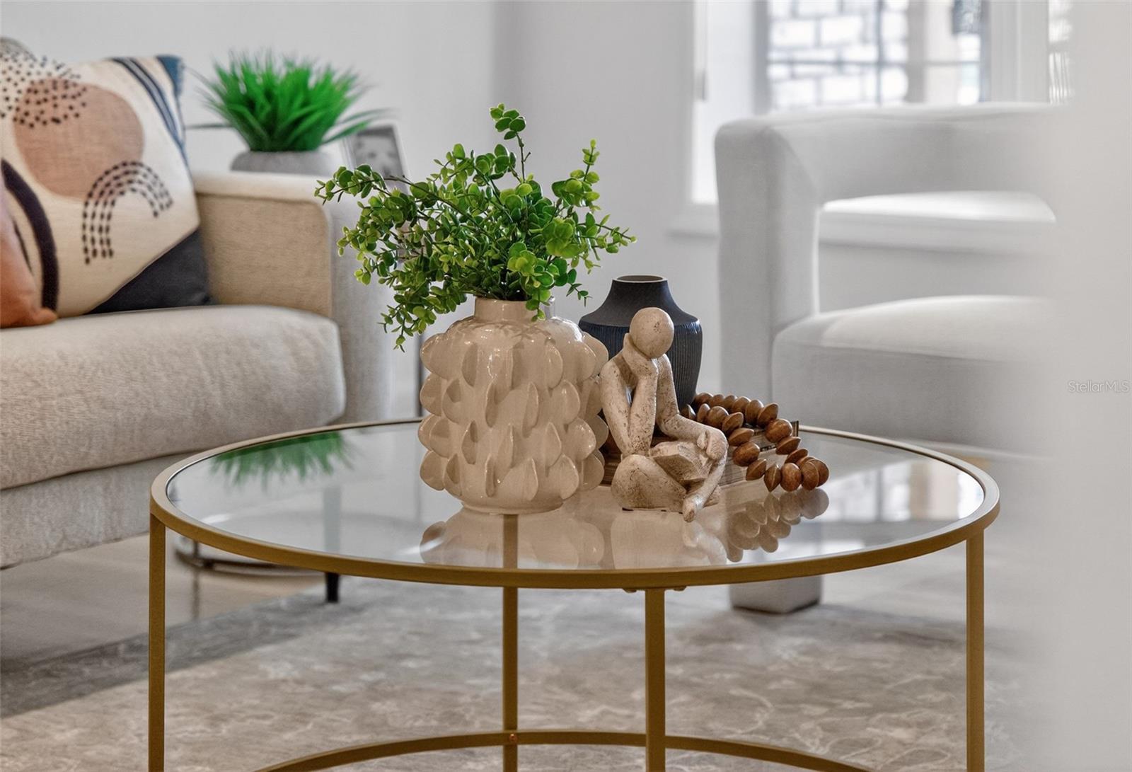 Image 21 of 100 For 643 Dunblane Drive