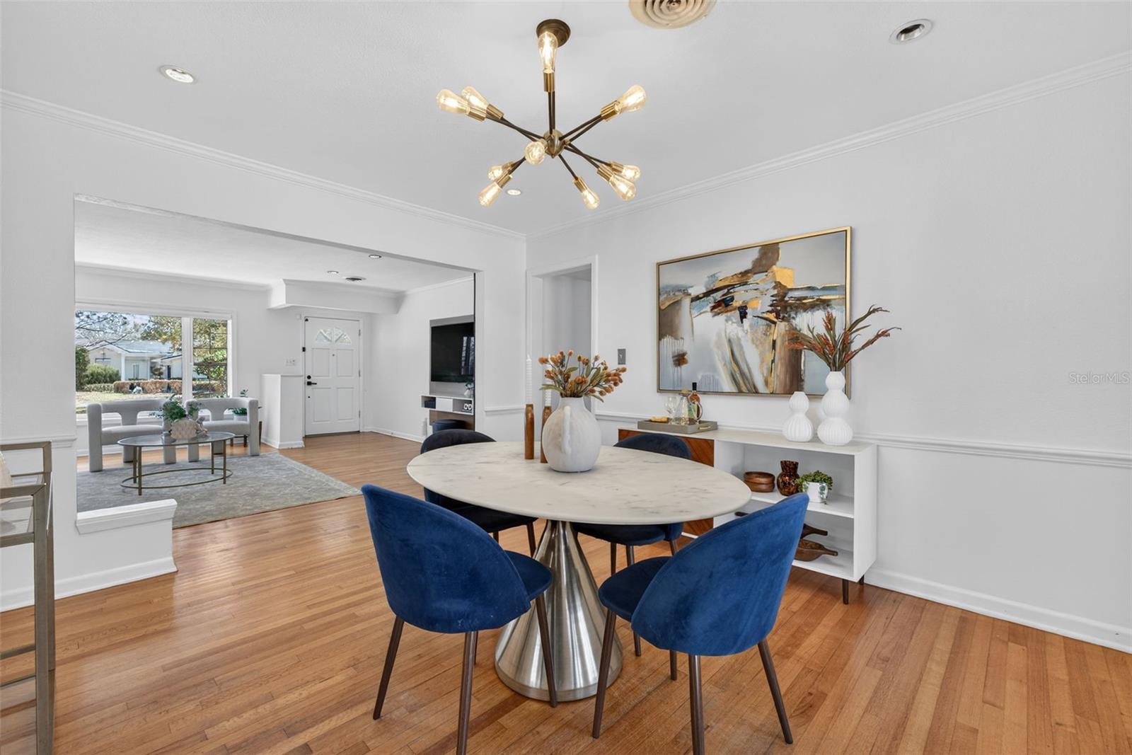 Image 30 of 100 For 643 Dunblane Drive