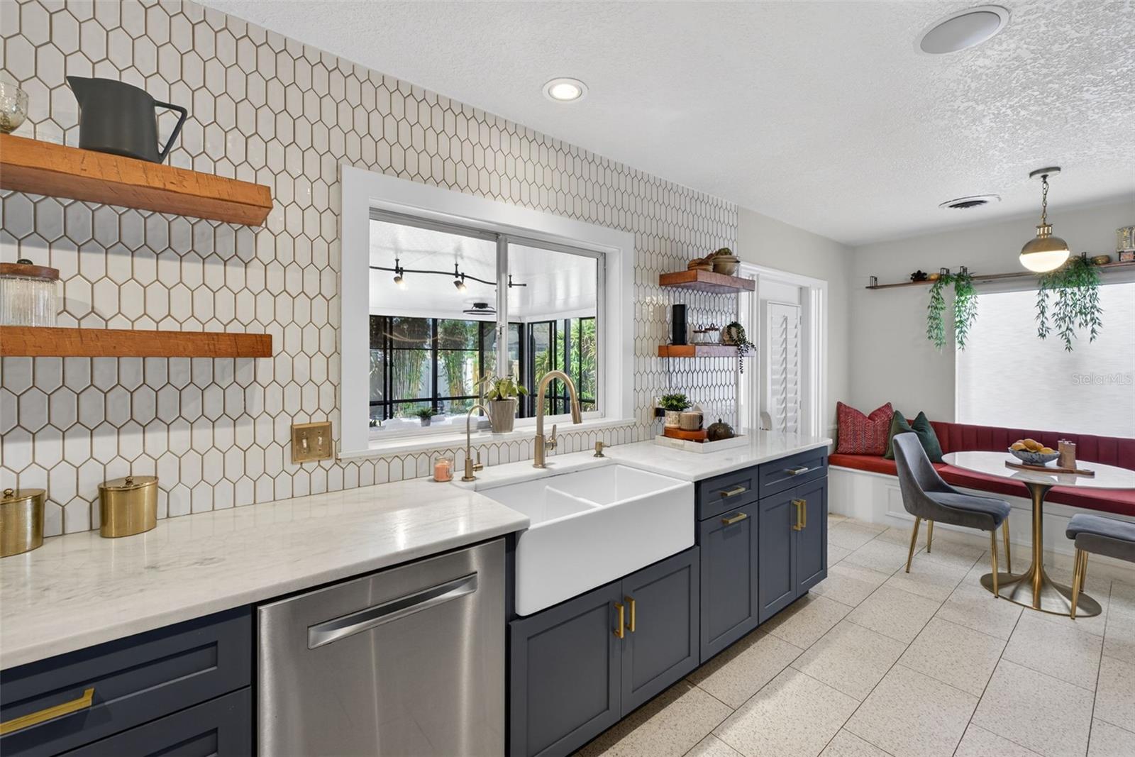 Image 35 of 100 For 643 Dunblane Drive