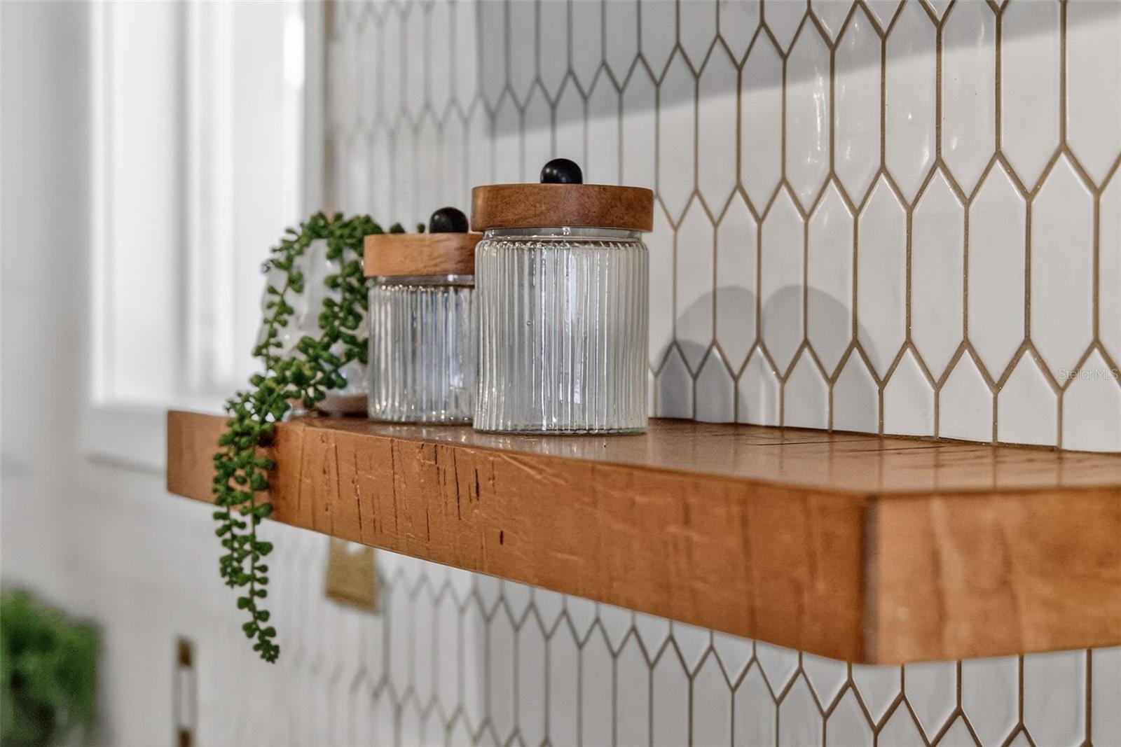 Image 44 of 100 For 643 Dunblane Drive