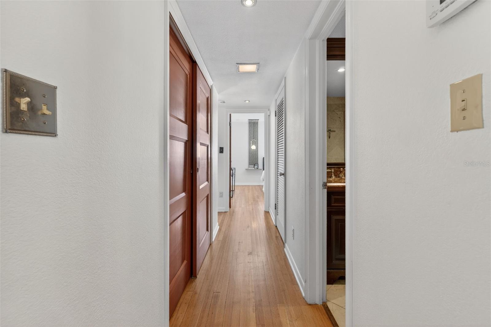 Image 56 of 100 For 643 Dunblane Drive