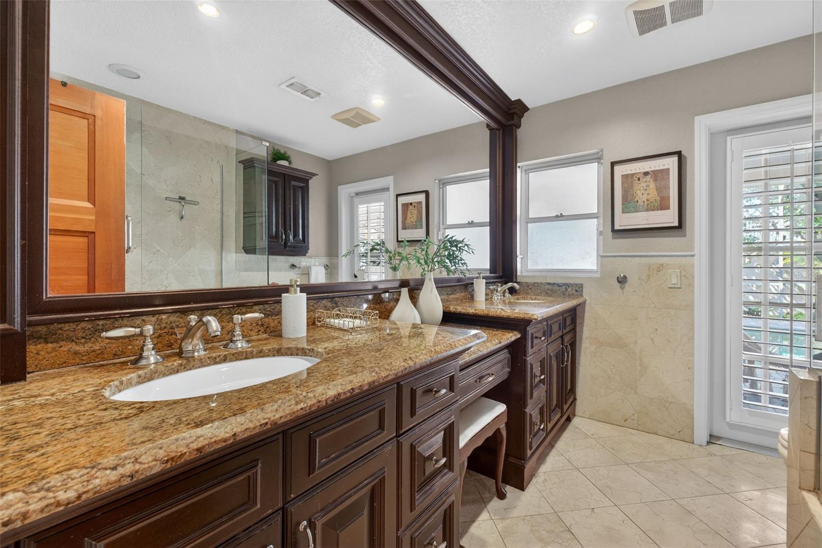 Image 57 of 100 For 643 Dunblane Drive