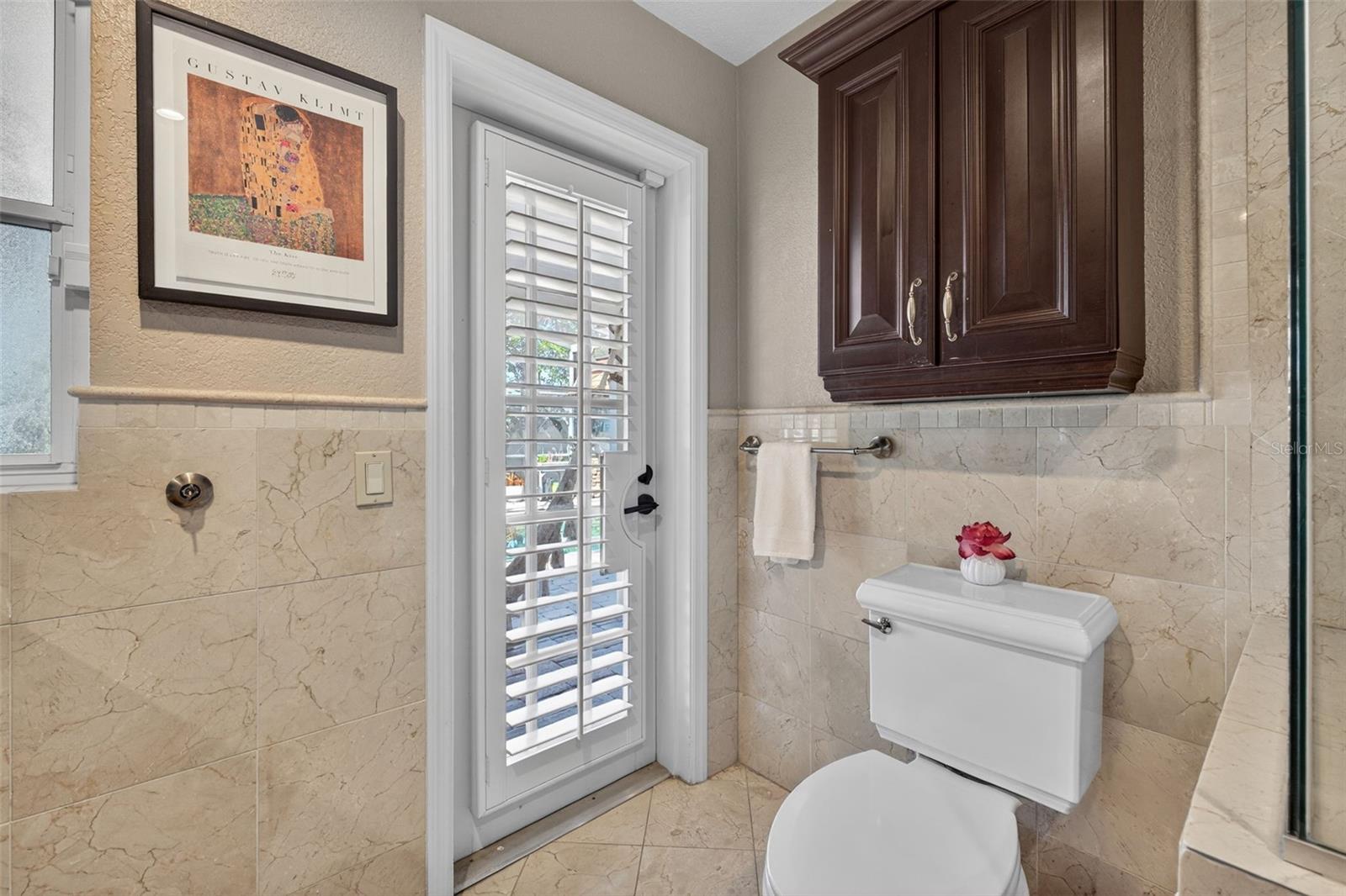 Image 59 of 100 For 643 Dunblane Drive