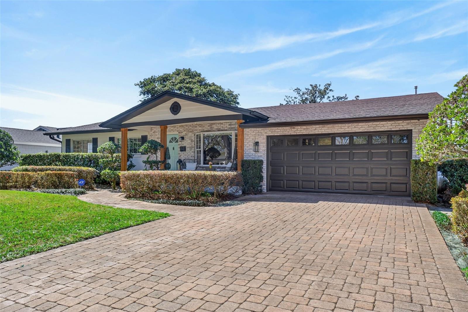 Image 6 of 100 For 643 Dunblane Drive