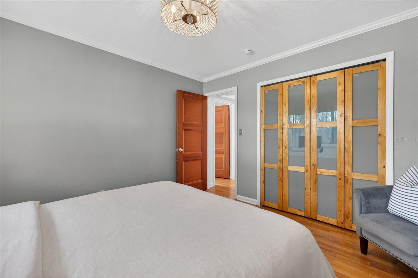 Image 65 of 100 For 643 Dunblane Drive