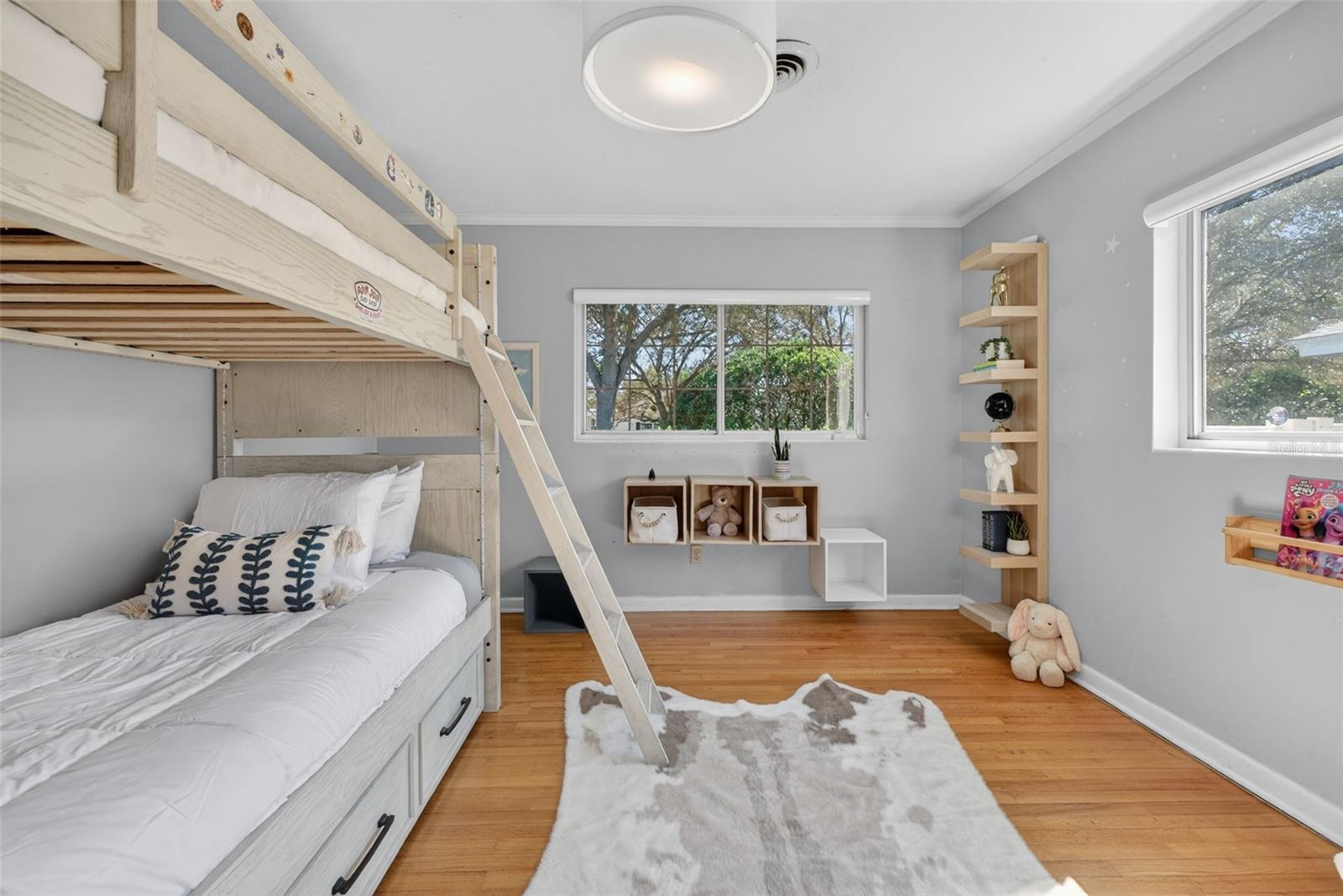 Image 68 of 100 For 643 Dunblane Drive