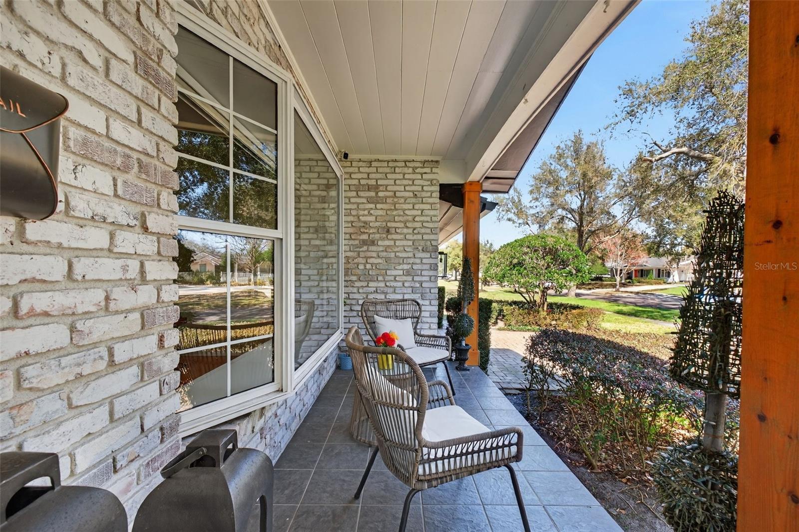 Image 7 of 100 For 643 Dunblane Drive