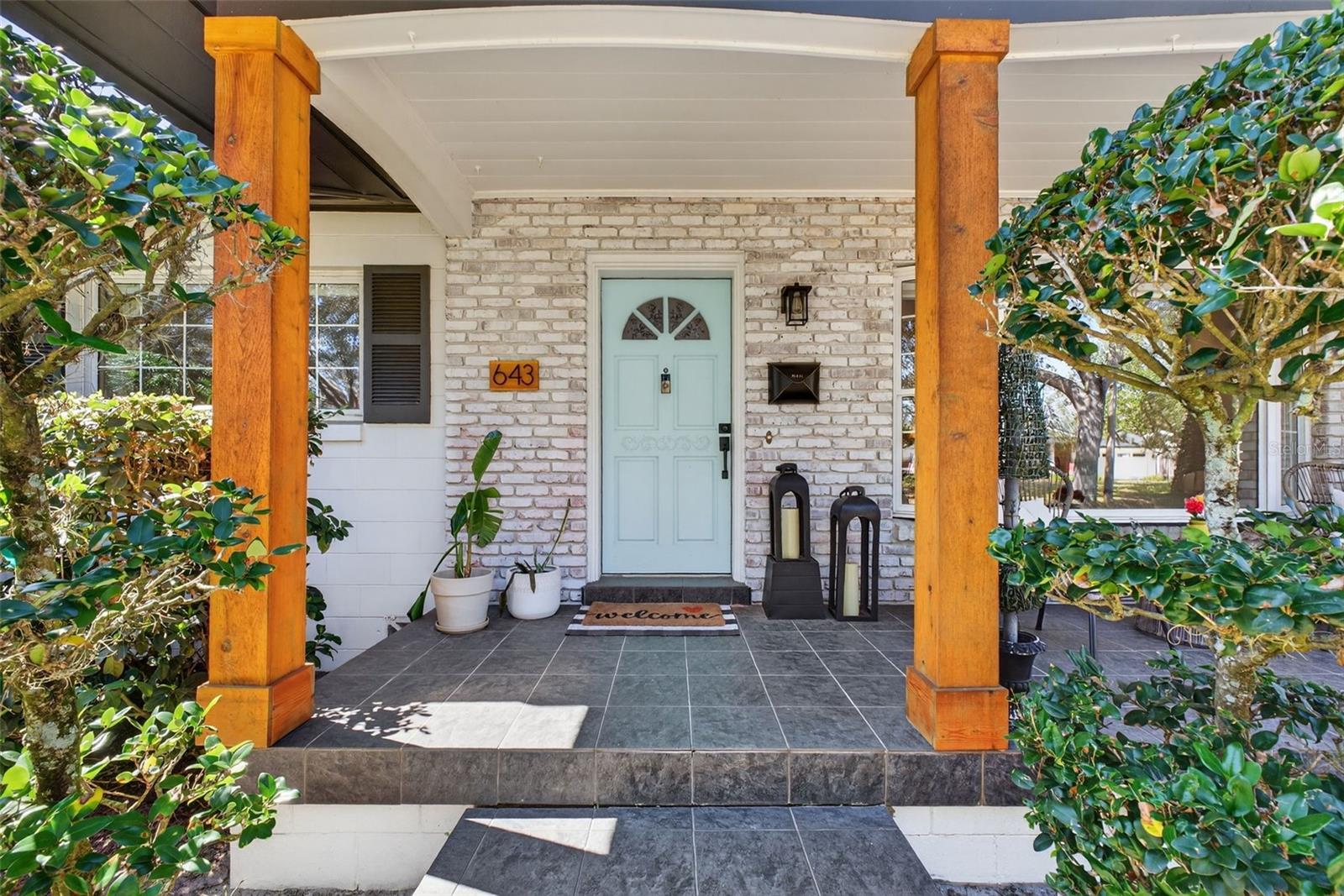 Image 8 of 100 For 643 Dunblane Drive