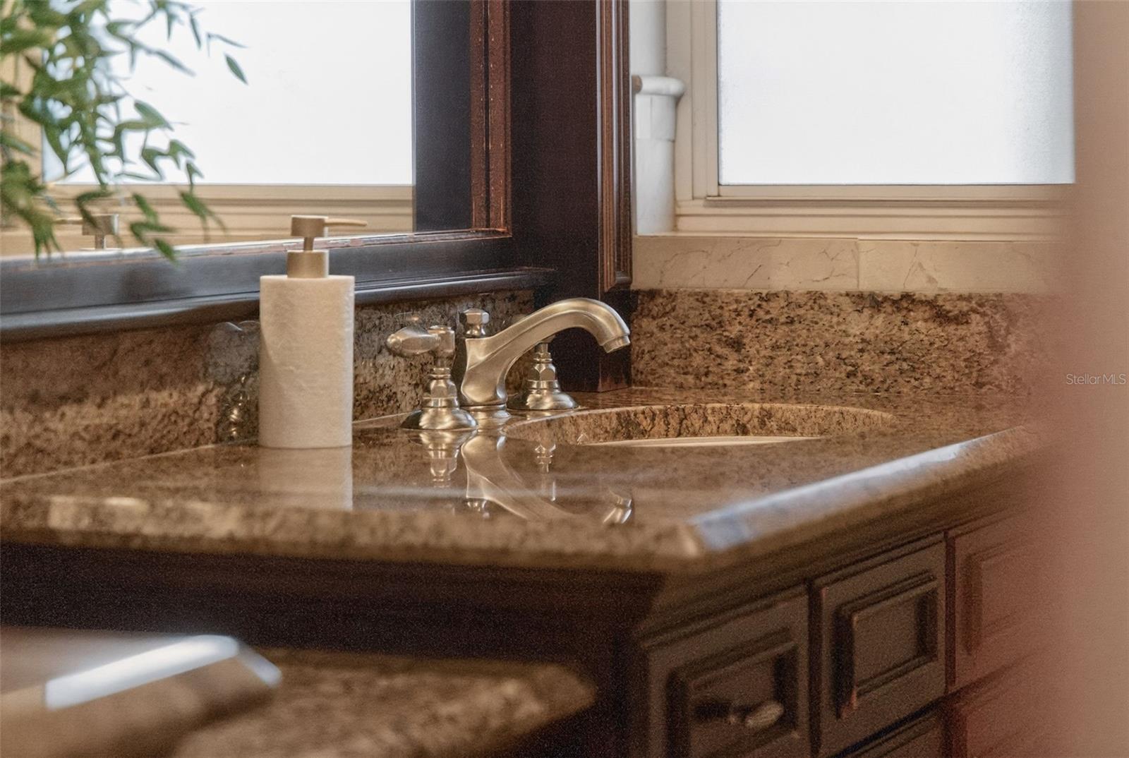 Image 83 of 100 For 643 Dunblane Drive