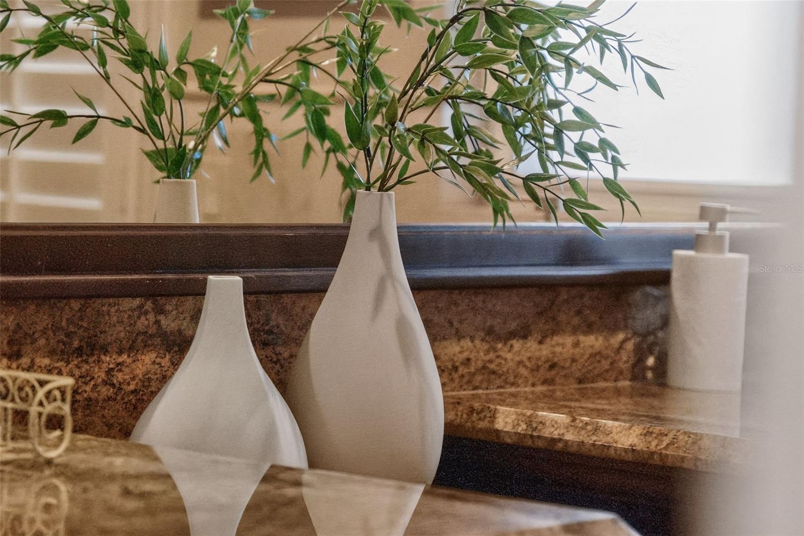 Image 84 of 100 For 643 Dunblane Drive