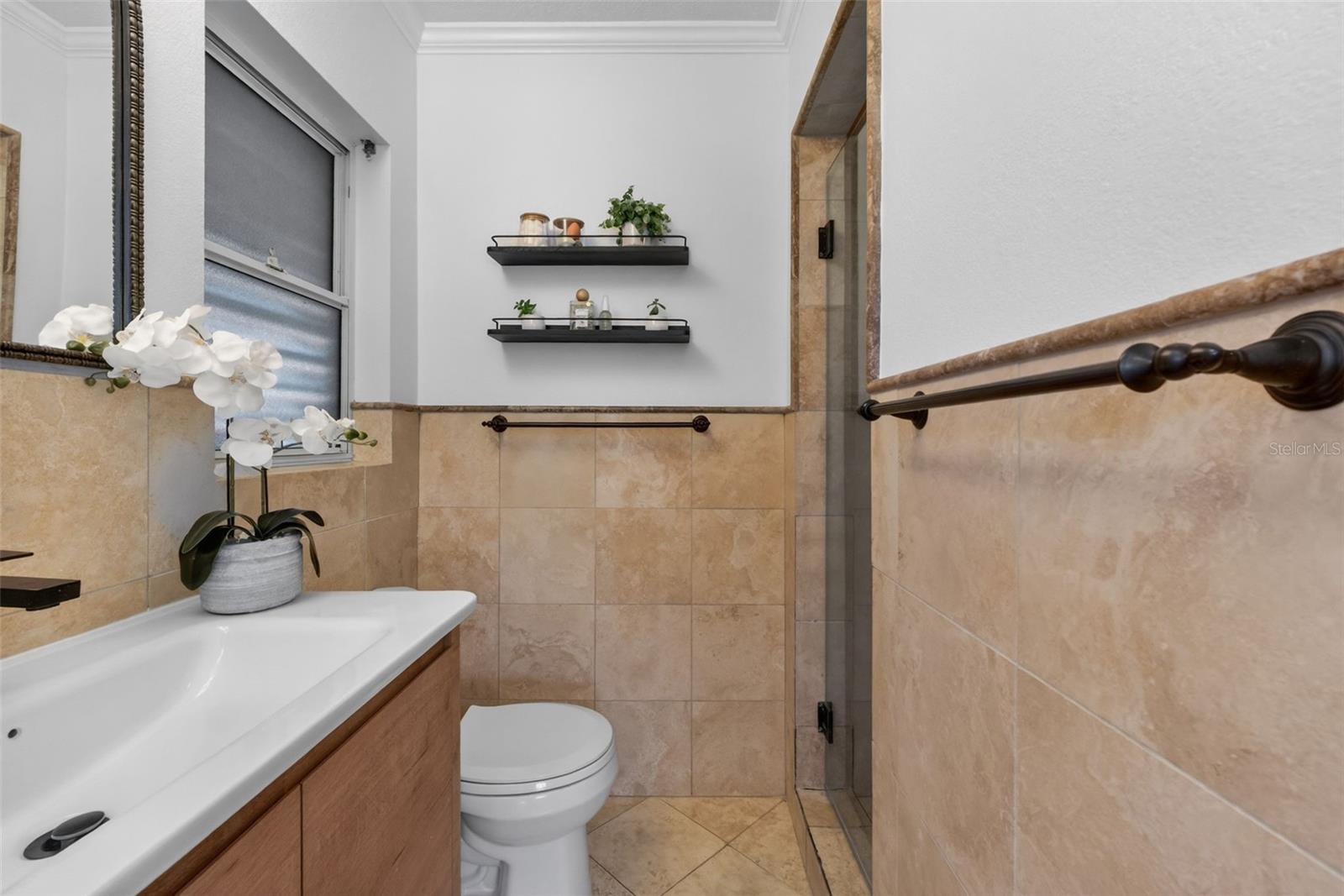 Image 86 of 100 For 643 Dunblane Drive