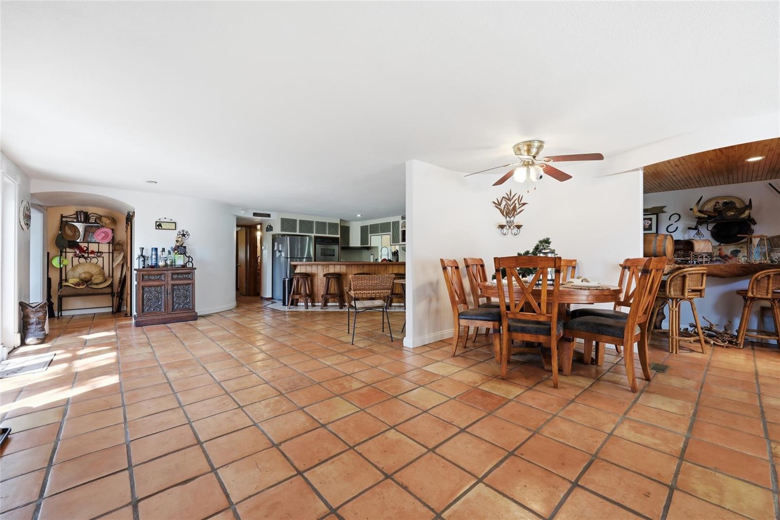 Image 14 of 41 For 2505 Canal Road