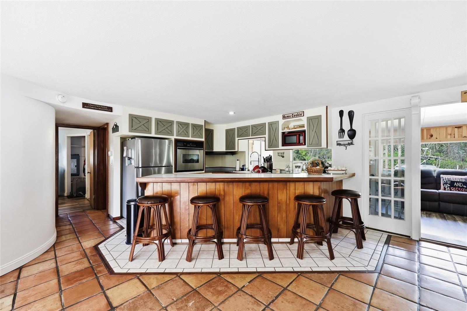 Image 17 of 41 For 2505 Canal Road