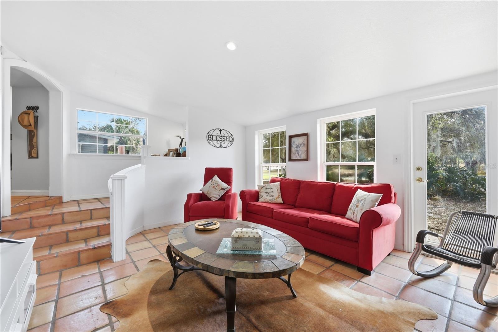 Image 6 of 41 For 2505 Canal Road