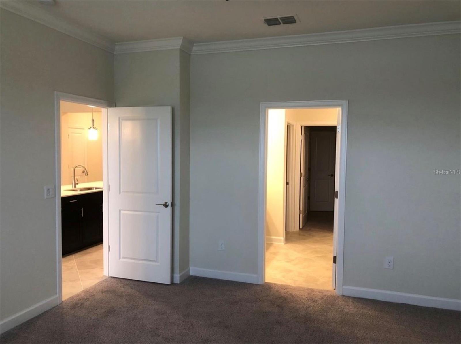 Image 16 of 37 For 10229 Lovegrass Lane