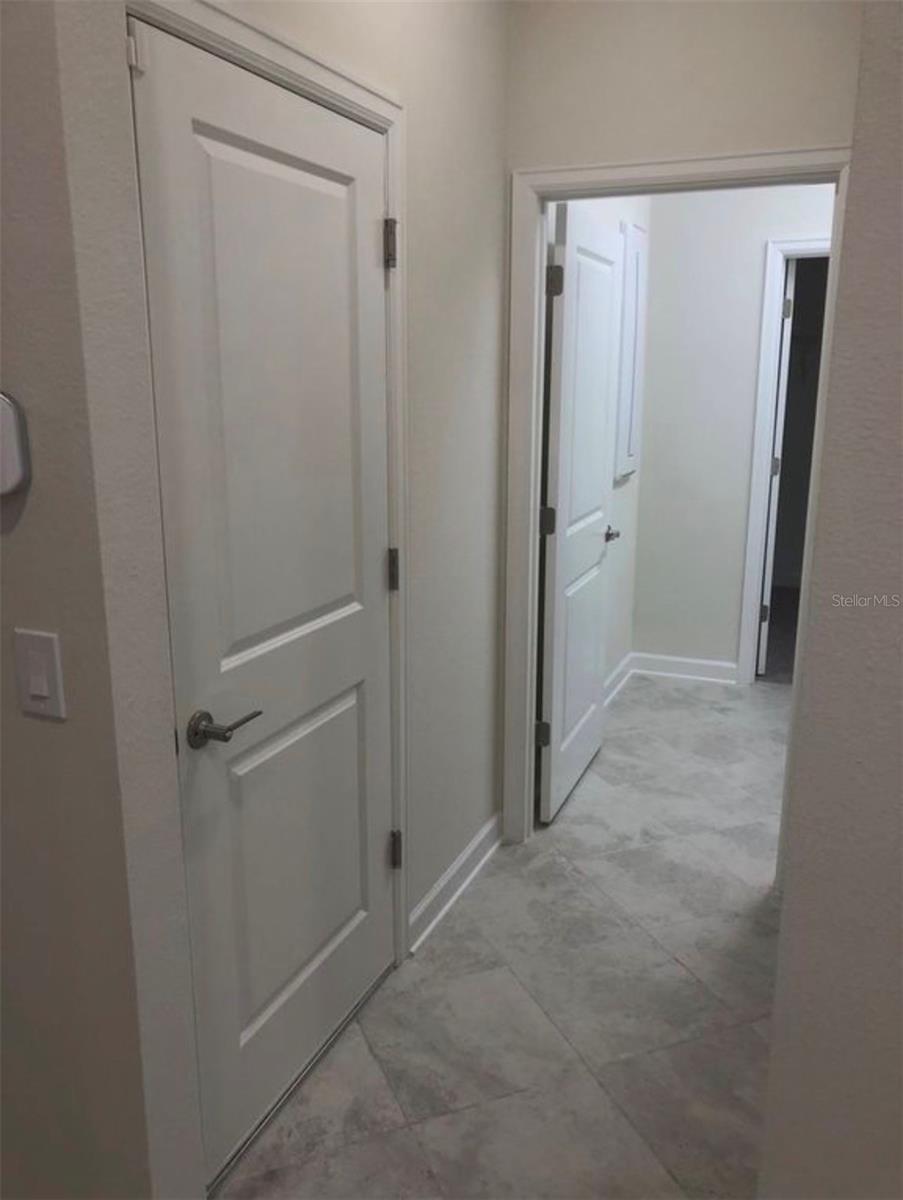 Image 26 of 37 For 10229 Lovegrass Lane