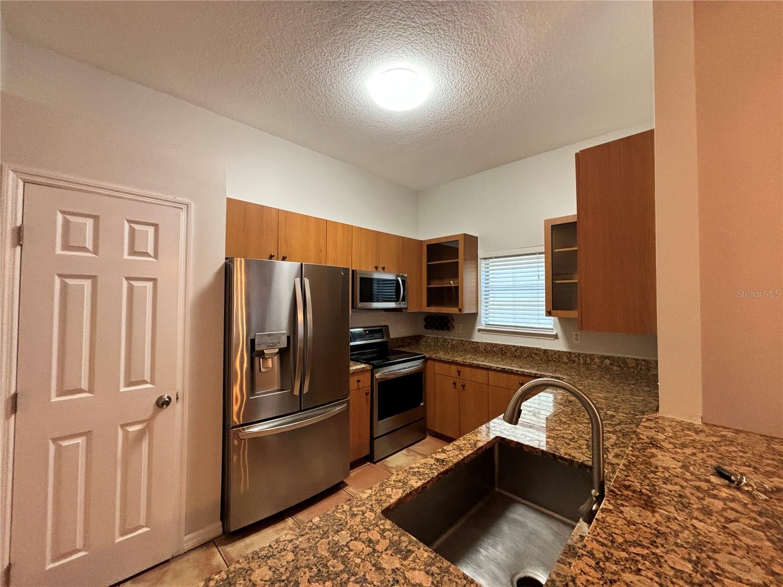 Image 10 of 25 For 1625 Park Lake Street 1625