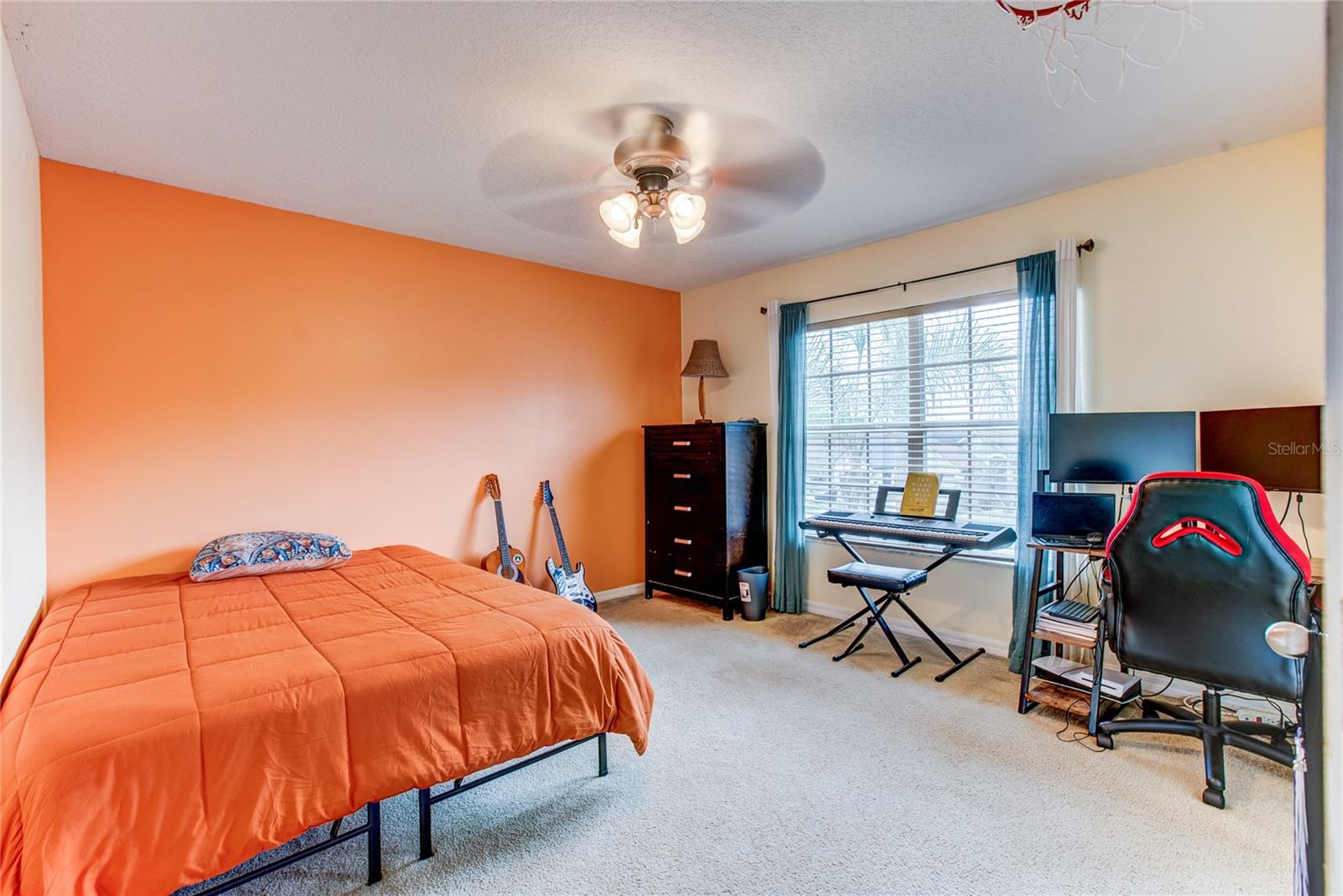 Image 18 of 32 For 1544 Echo Lake Court