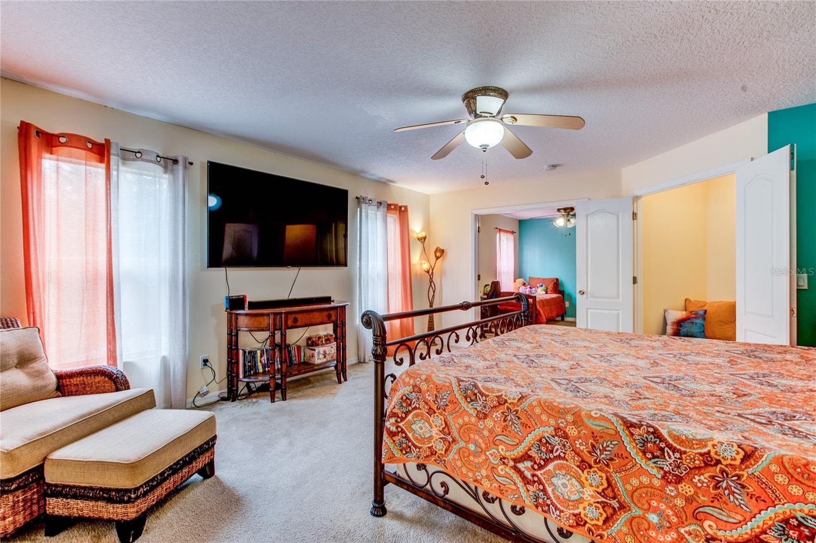 Image 22 of 32 For 1544 Echo Lake Court