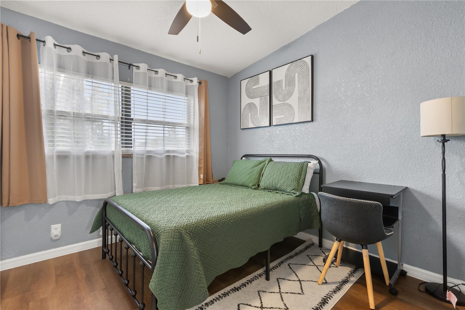 Image 22 of 29 For 615 Mimosa Terrace