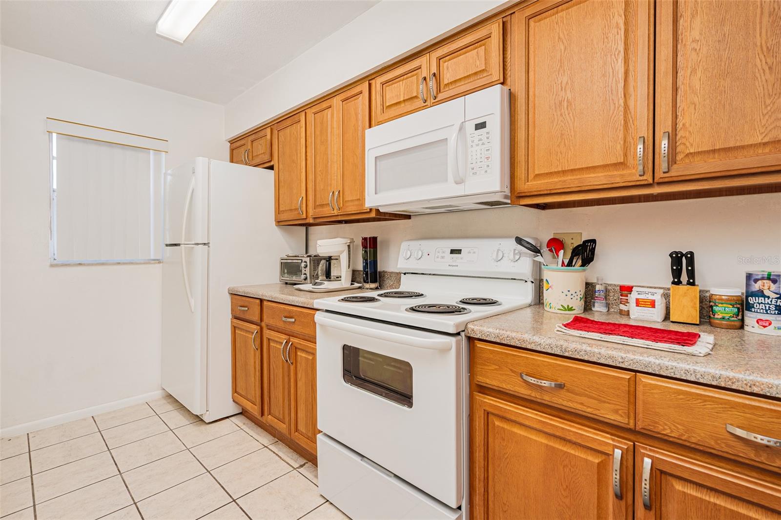 Image 10 of 26 For 175 Yorktowne Drive Ut11