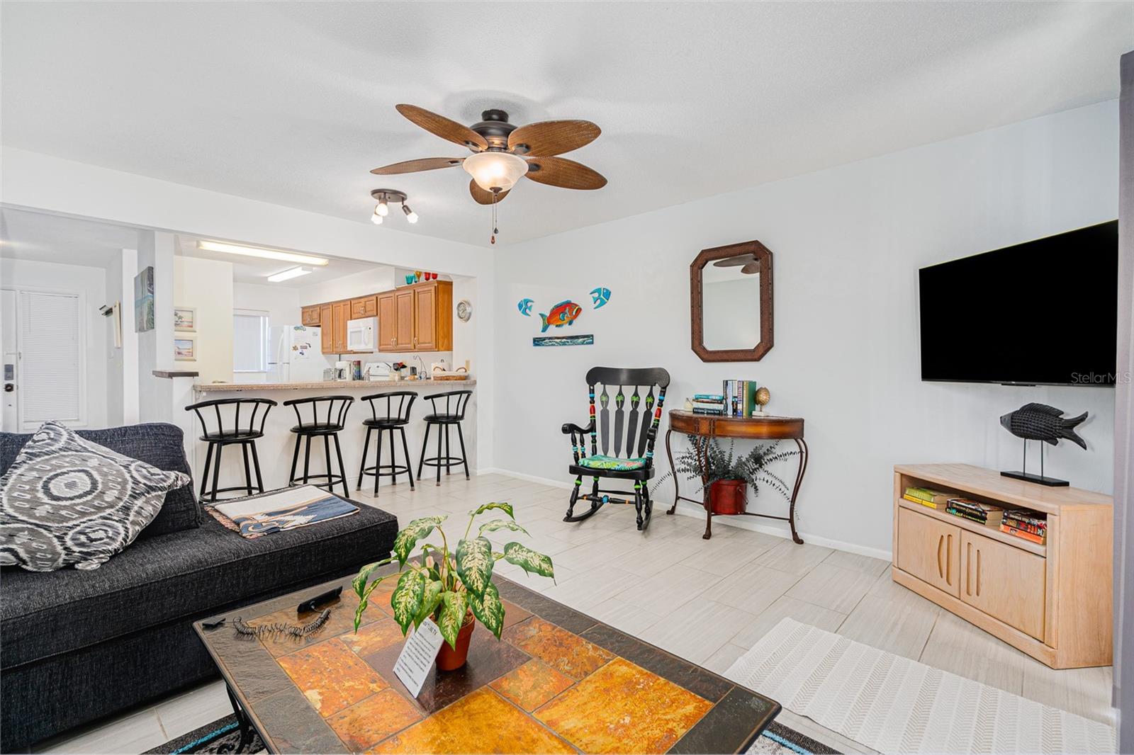 Image 4 of 26 For 175 Yorktowne Drive Ut11