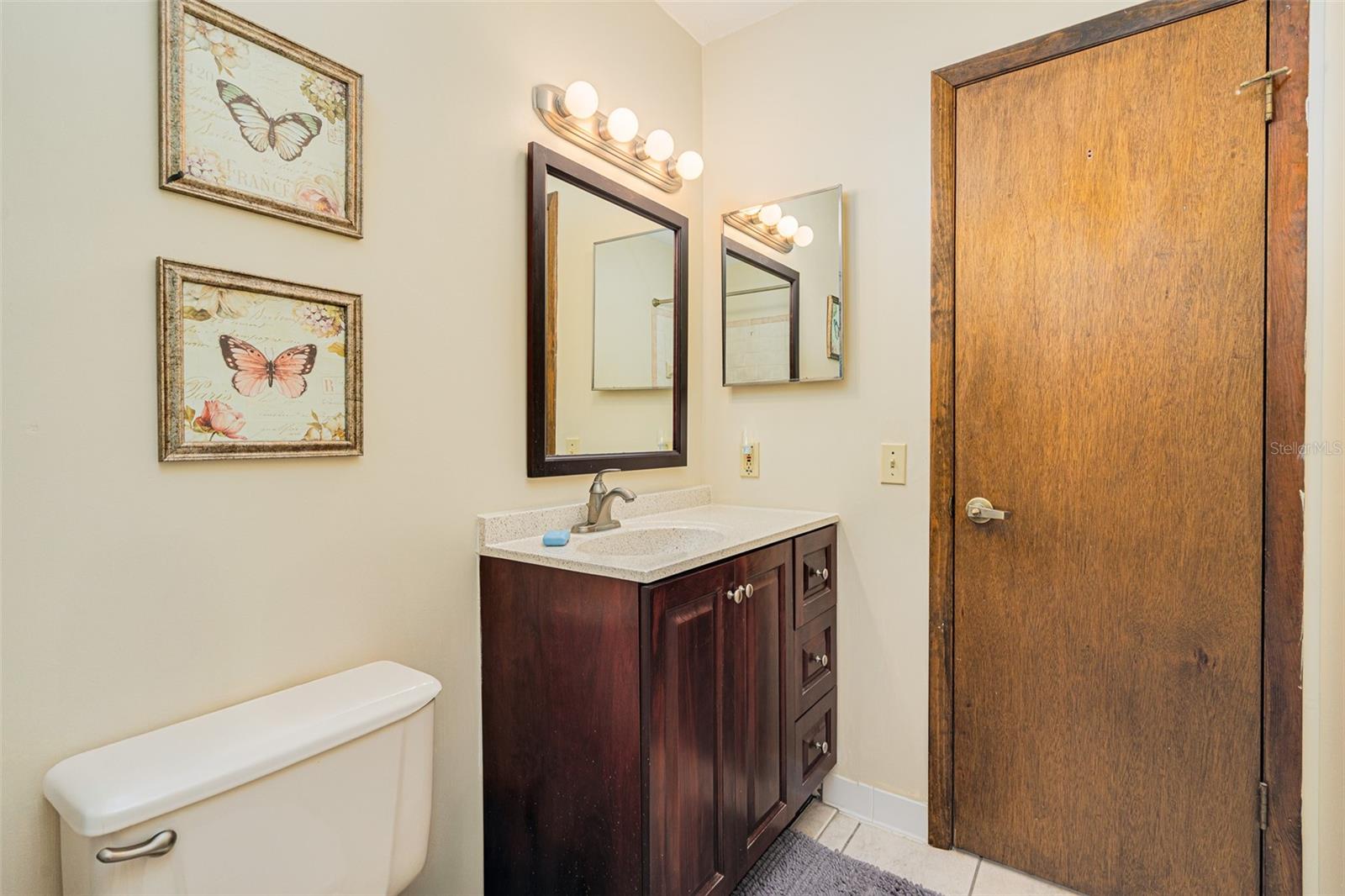 Image 7 of 26 For 175 Yorktowne Drive Ut11