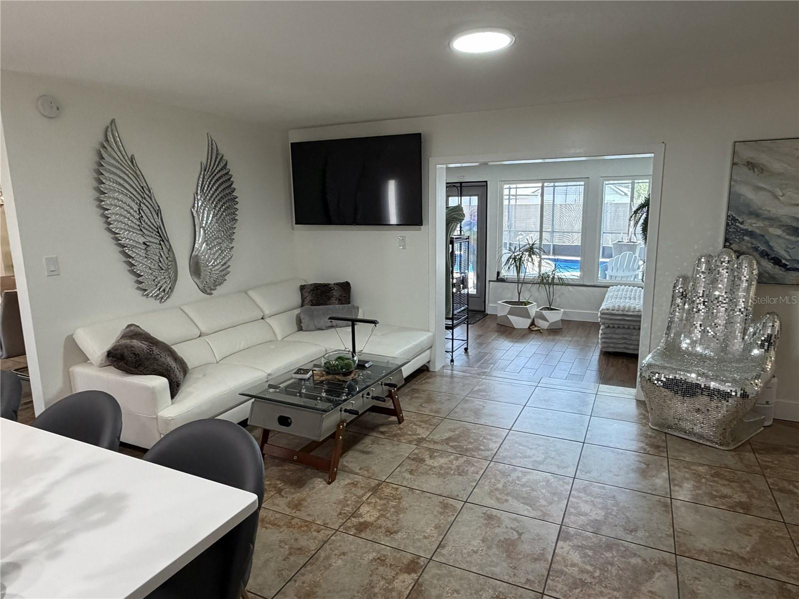 Image 13 of 34 For 1501 Avalon Boulevard