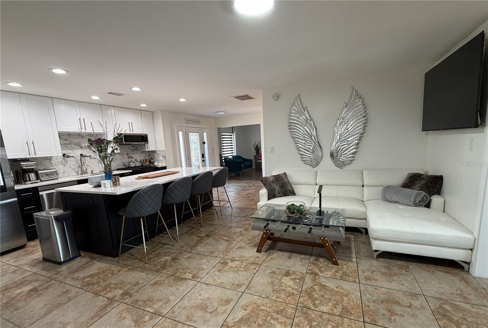 Image 14 of 34 For 1501 Avalon Boulevard