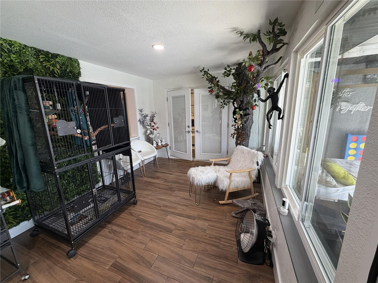 Image 26 of 34 For 1501 Avalon Boulevard