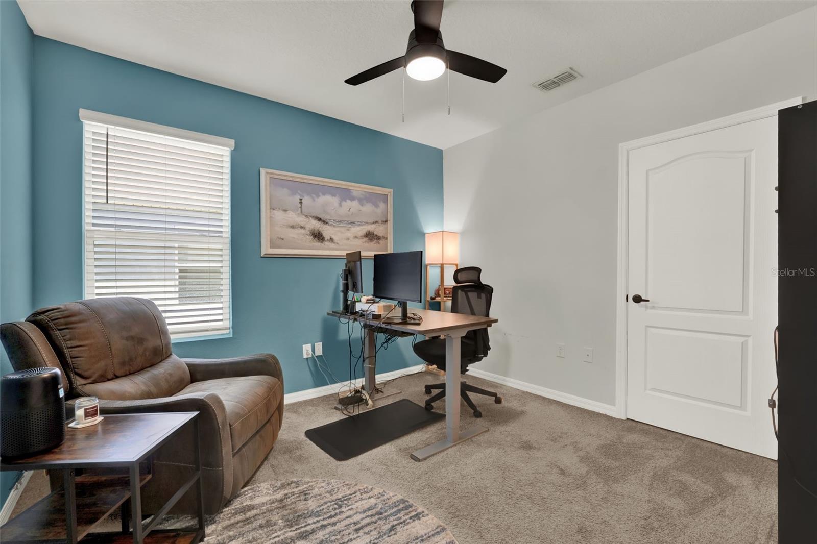 Image 16 of 20 For 929 August Sky Dr