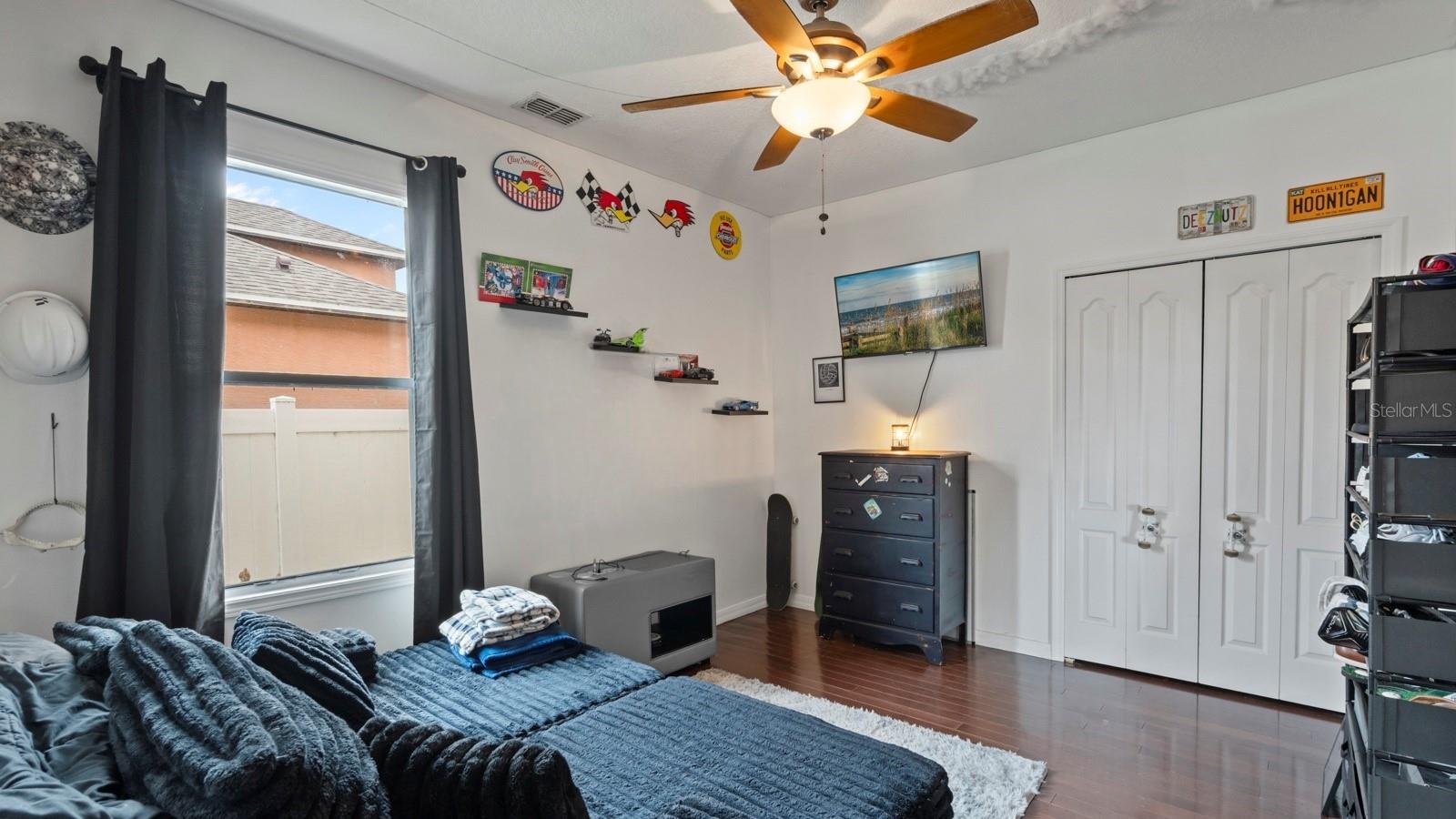 Image 20 of 39 For 2819 Village Pine Terrace