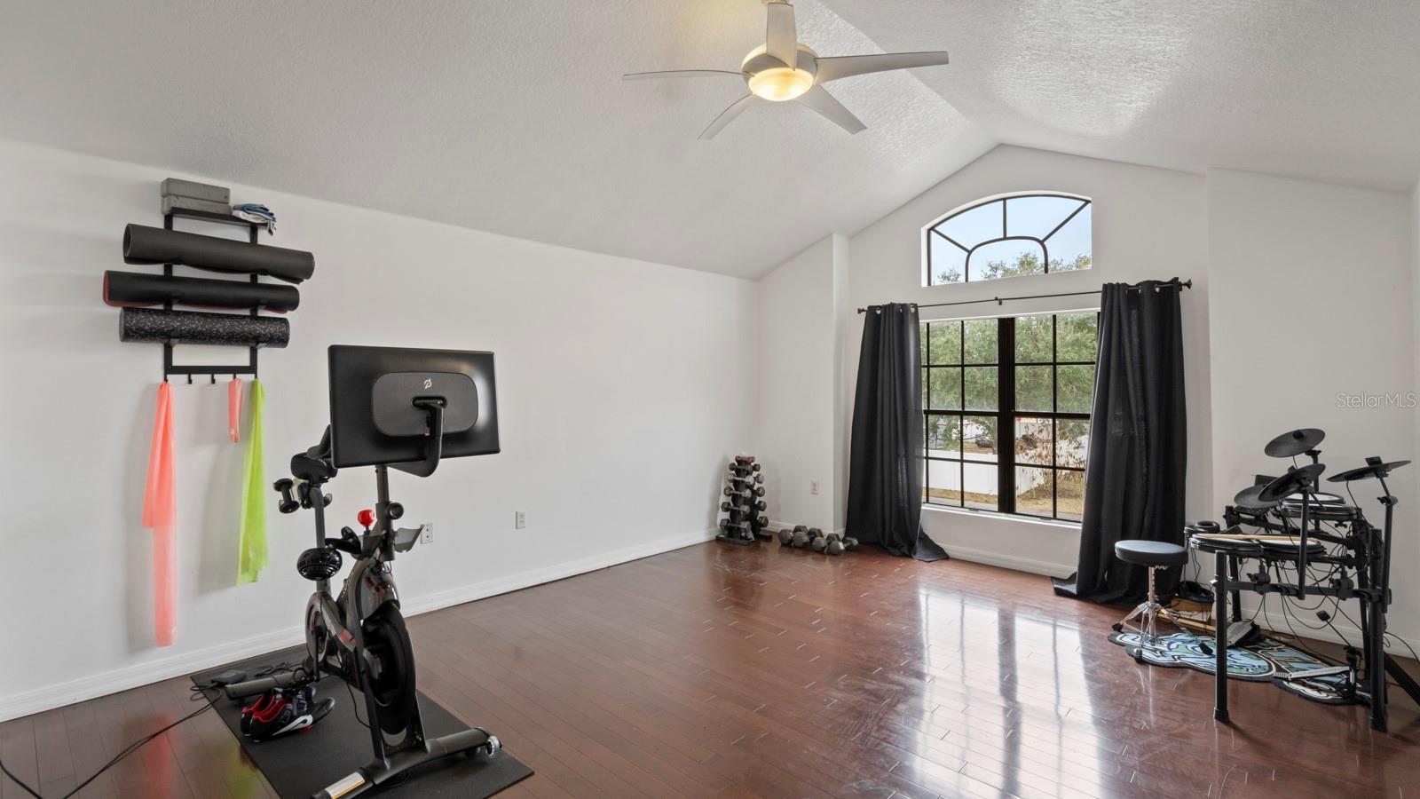 Image 21 of 39 For 2819 Village Pine Terrace