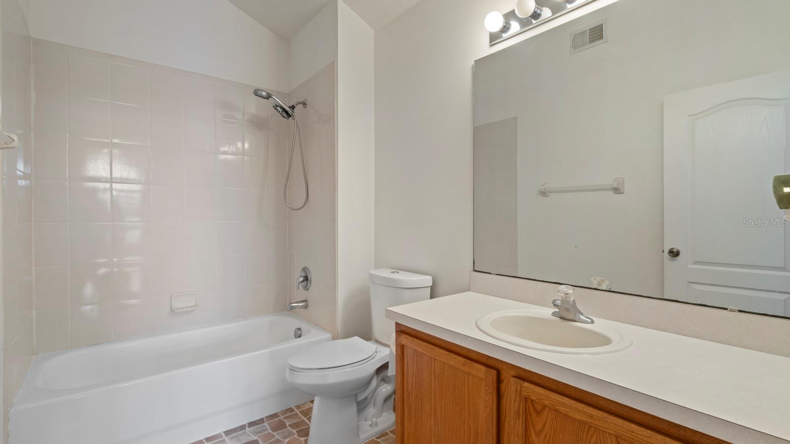 Image 23 of 39 For 2819 Village Pine Terrace