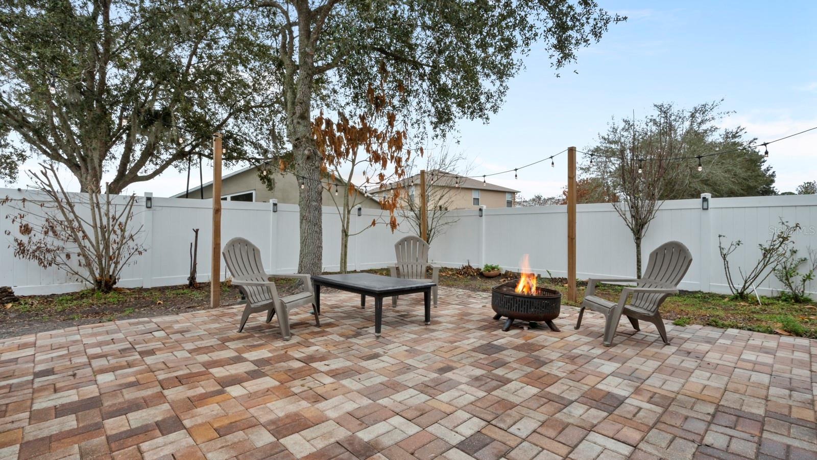 Image 29 of 39 For 2819 Village Pine Terrace