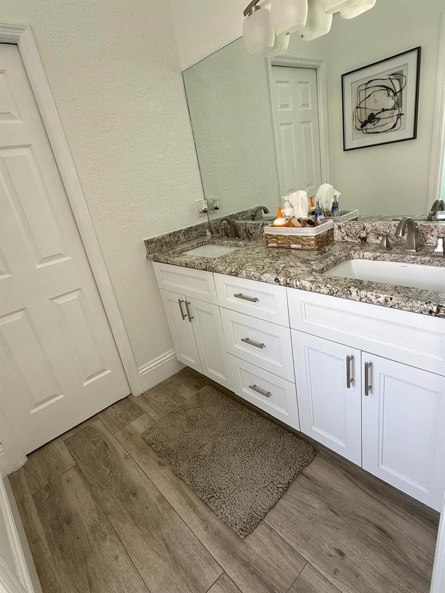 Image 12 of 18 For 3027 Zaharias Drive