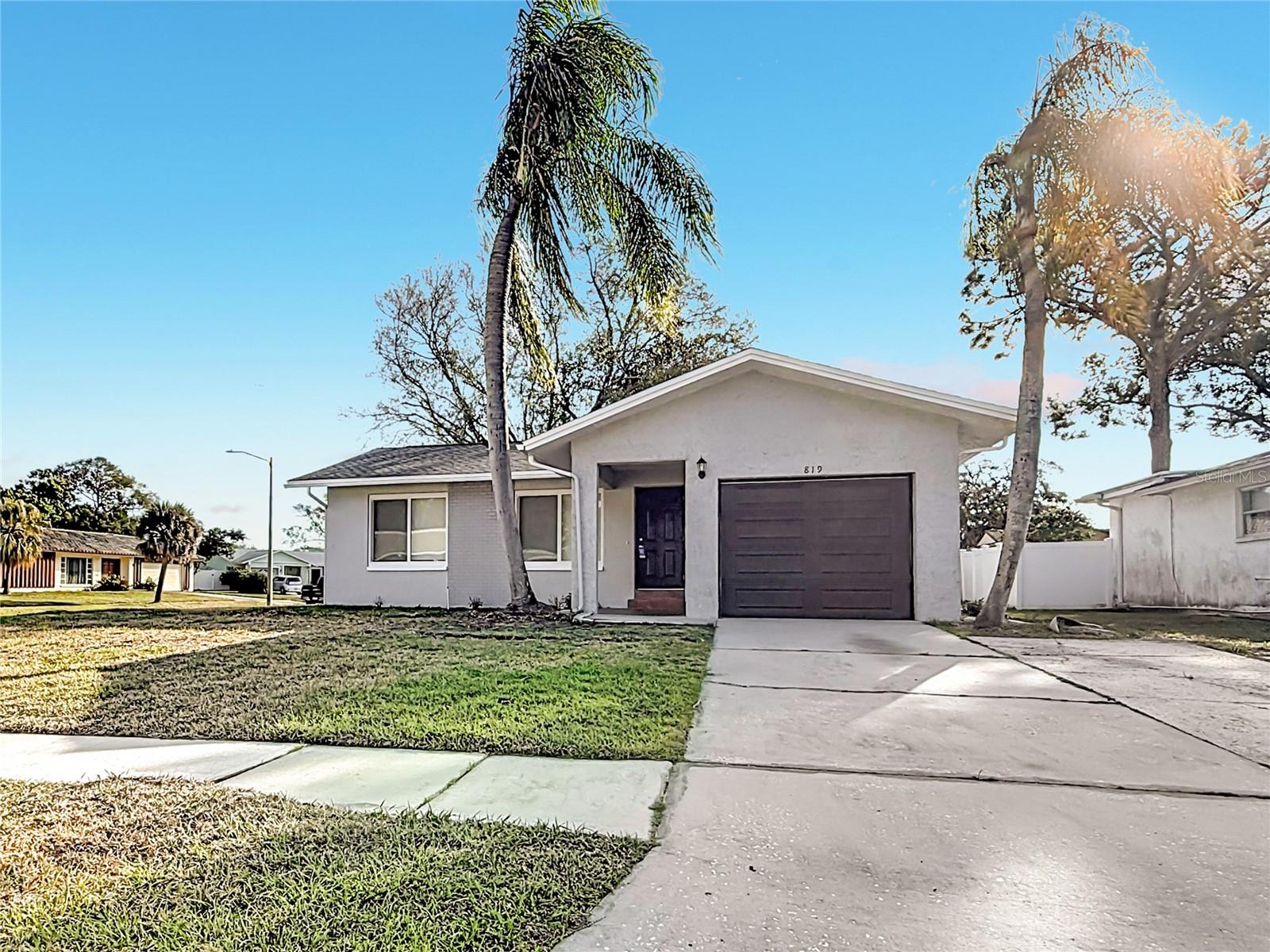 Details for 819 Helmsman Way, PALM HARBOR, FL 34685