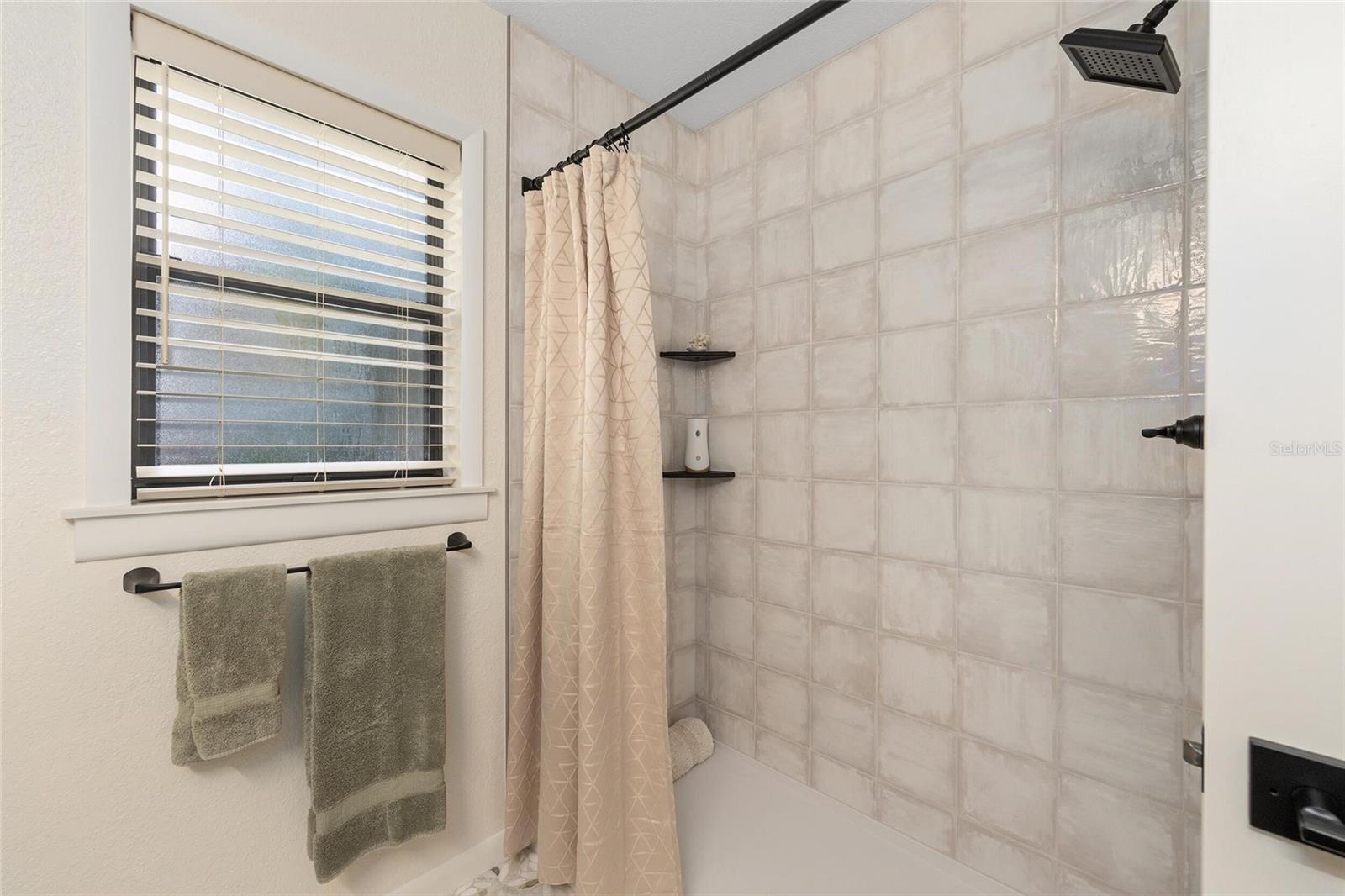 Listing photo id 21 for 19349 90th Lane Road