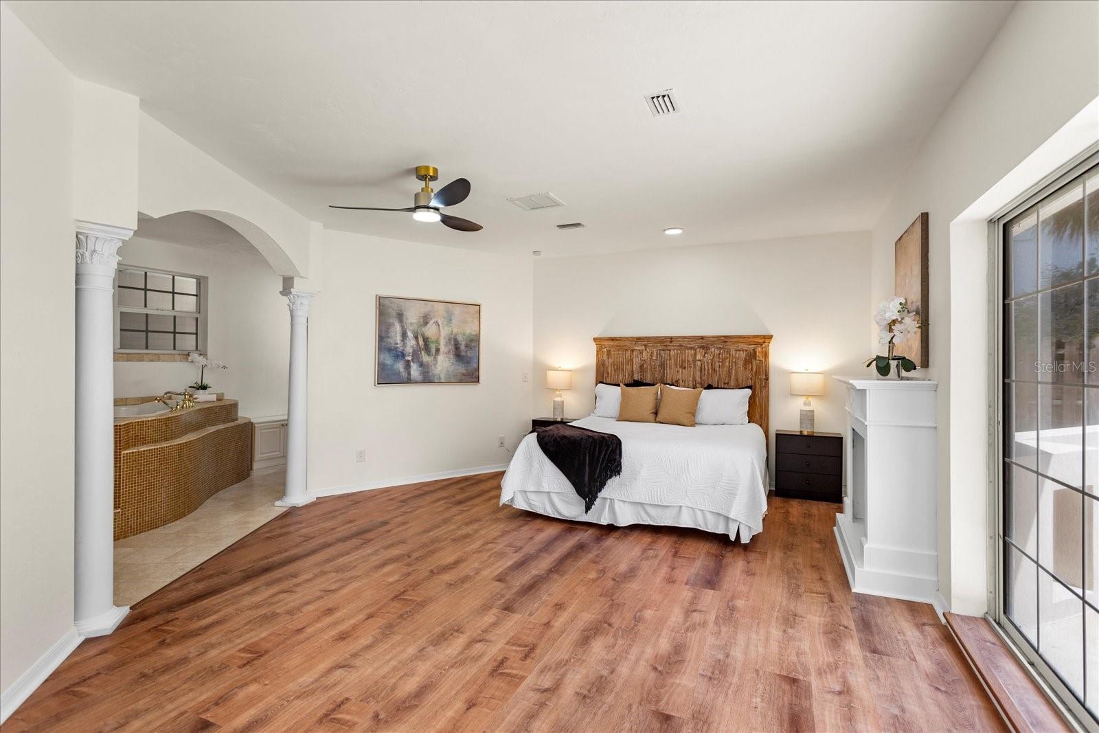 Image 27 of 50 For 105 John Anderson Drive