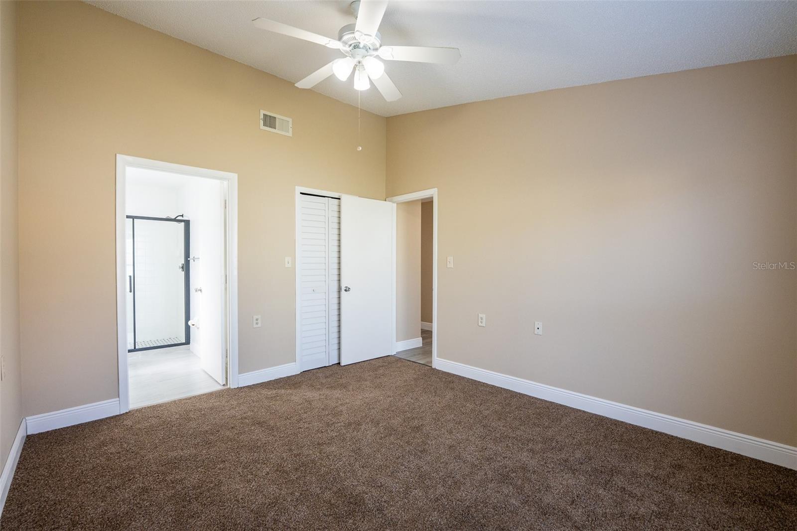 Image 12 of 16 For 1025 Clovercrest Road