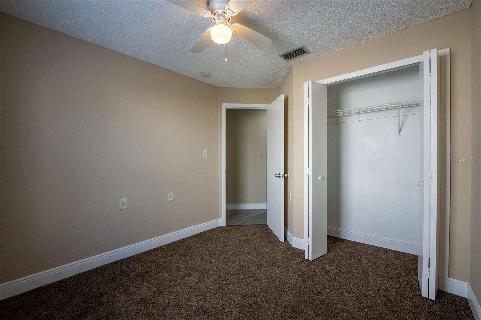 Image 14 of 16 For 1025 Clovercrest Road