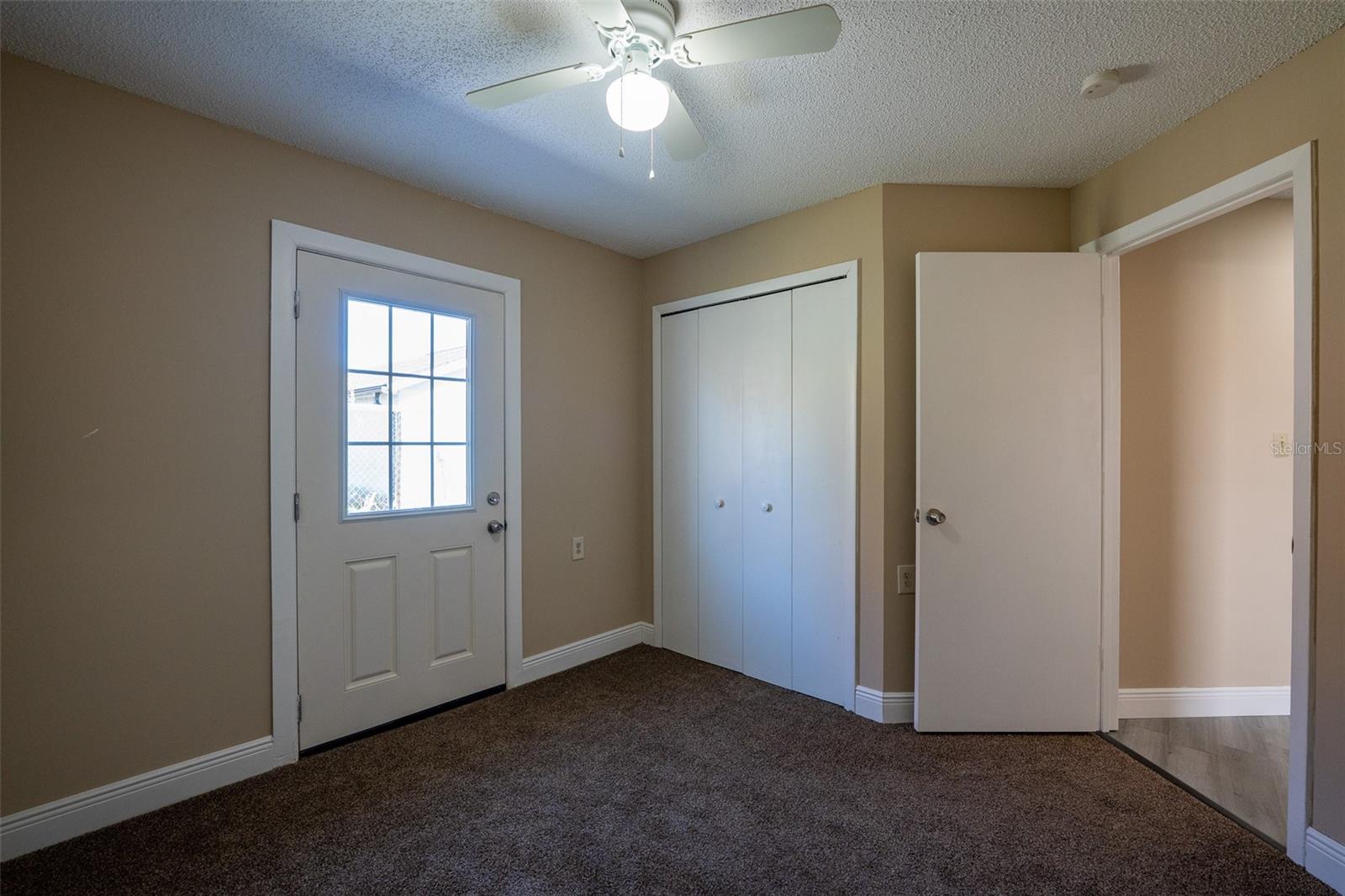 Image 9 of 16 For 1025 Clovercrest Road