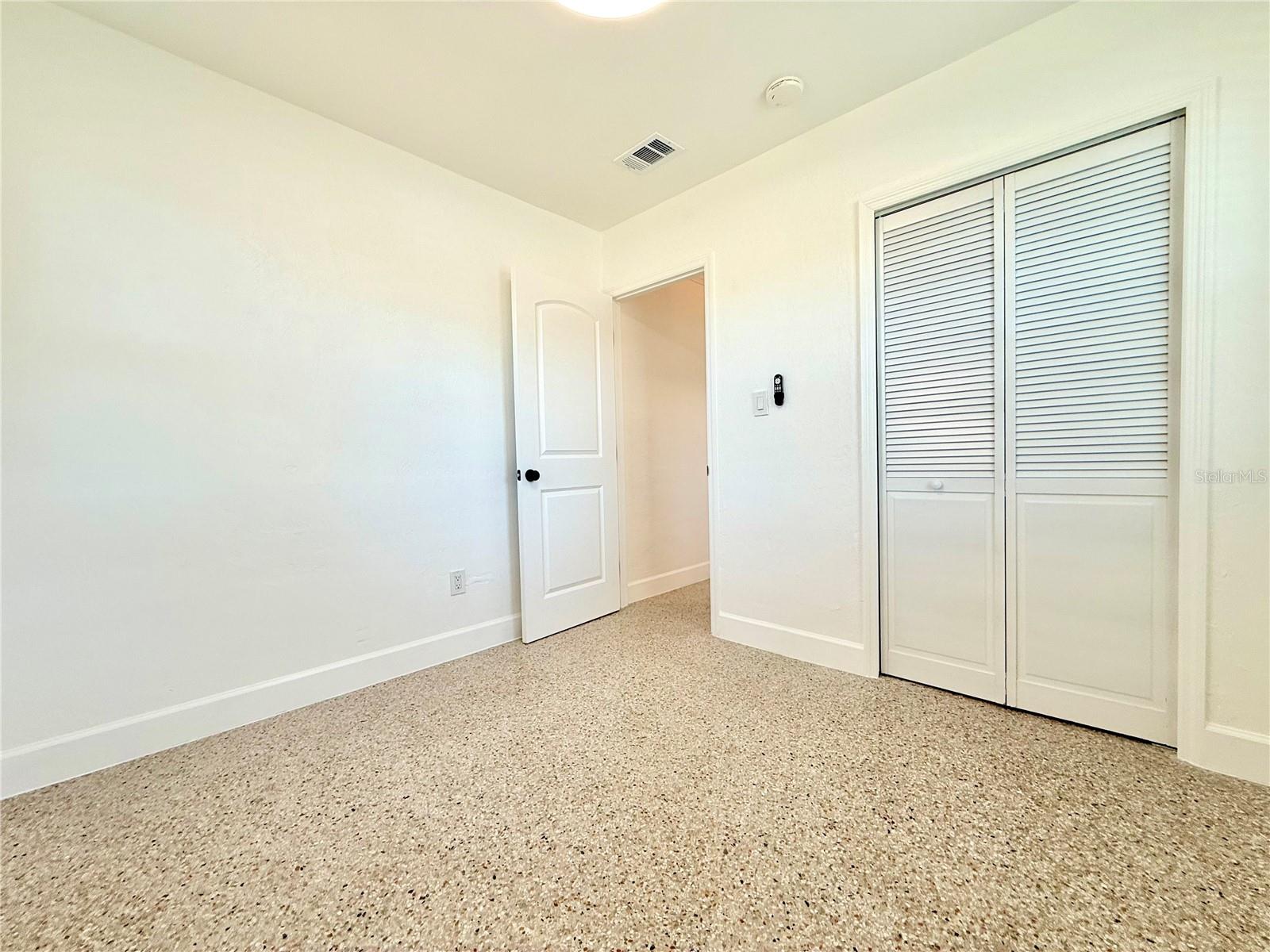 Image 10 of 22 For 750 Bethune Street