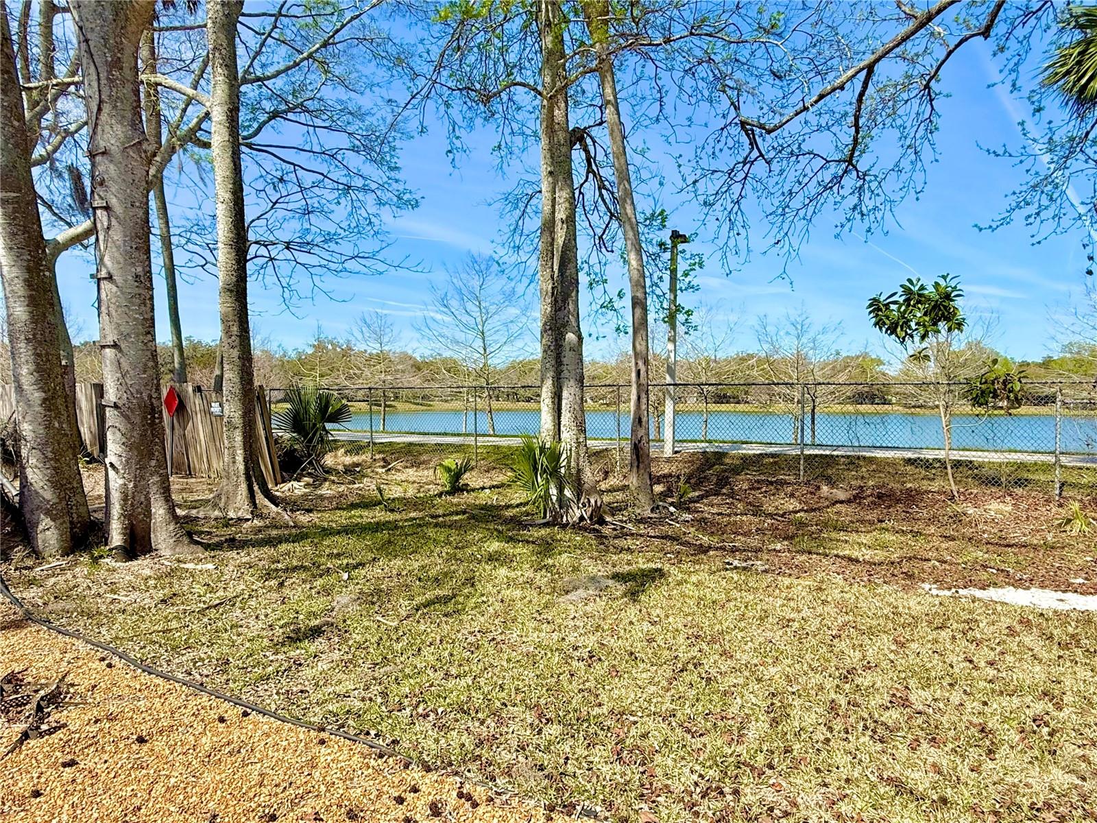 Image 20 of 22 For 750 Bethune Street