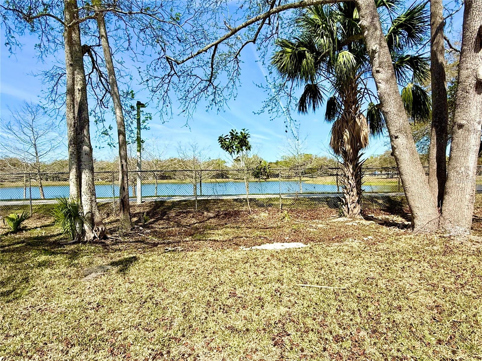 Image 21 of 22 For 750 Bethune Street