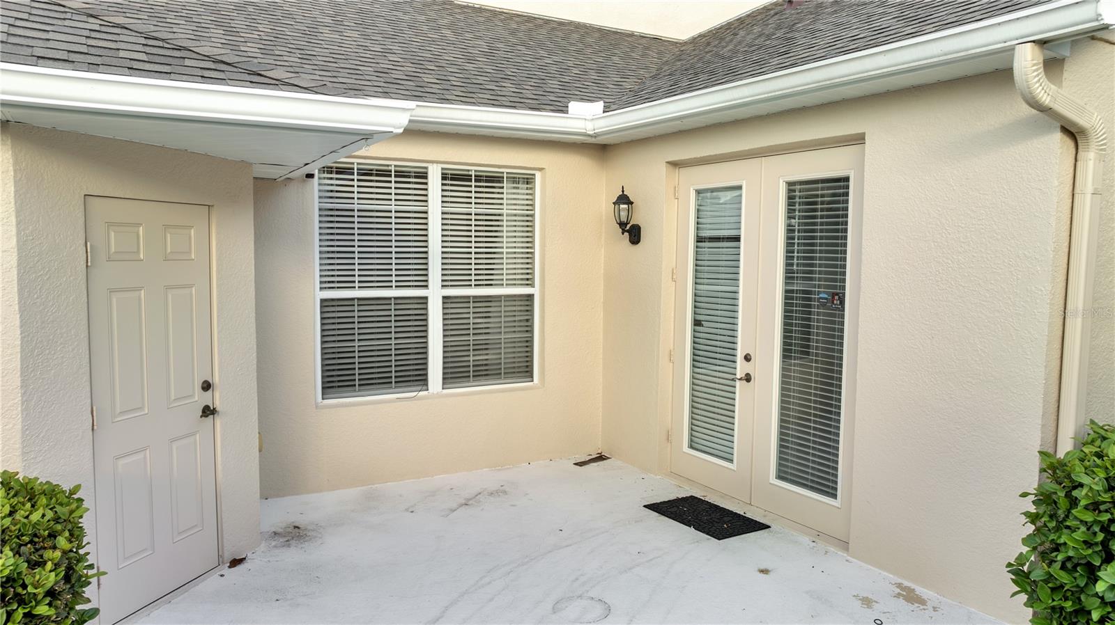 Image 25 of 33 For 13845 Ancilla Boulevard