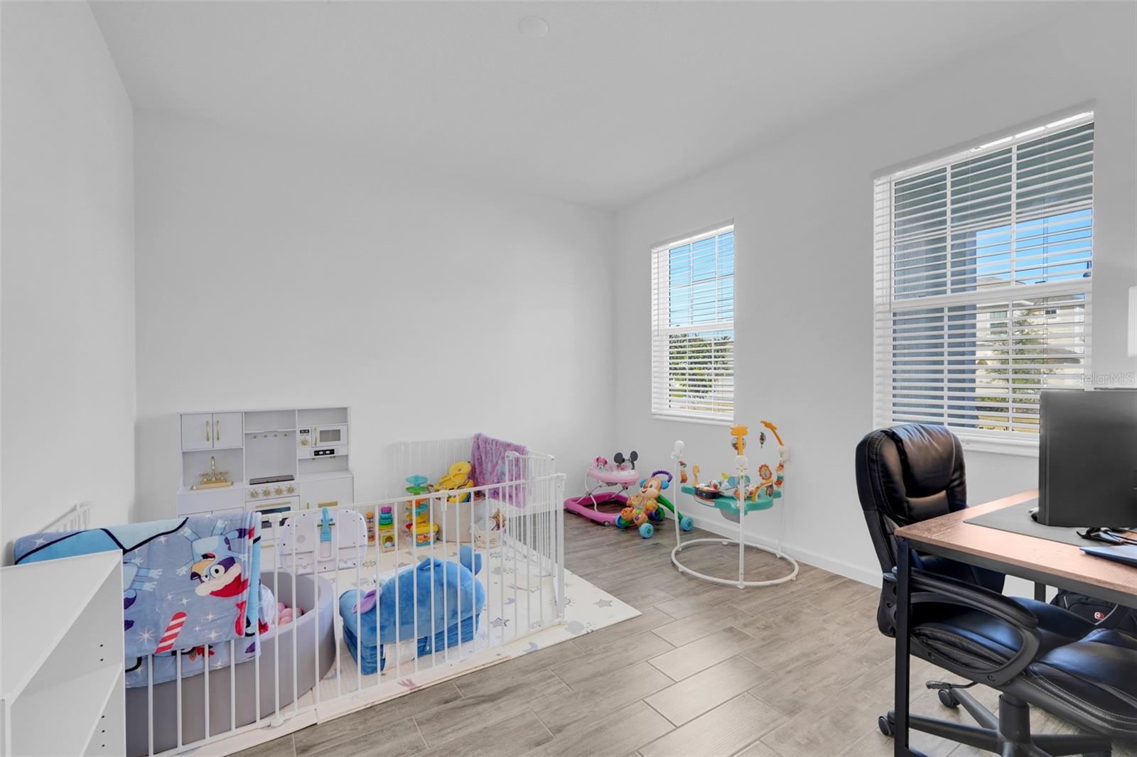 Image 10 of 43 For 2385 Sirena Lane