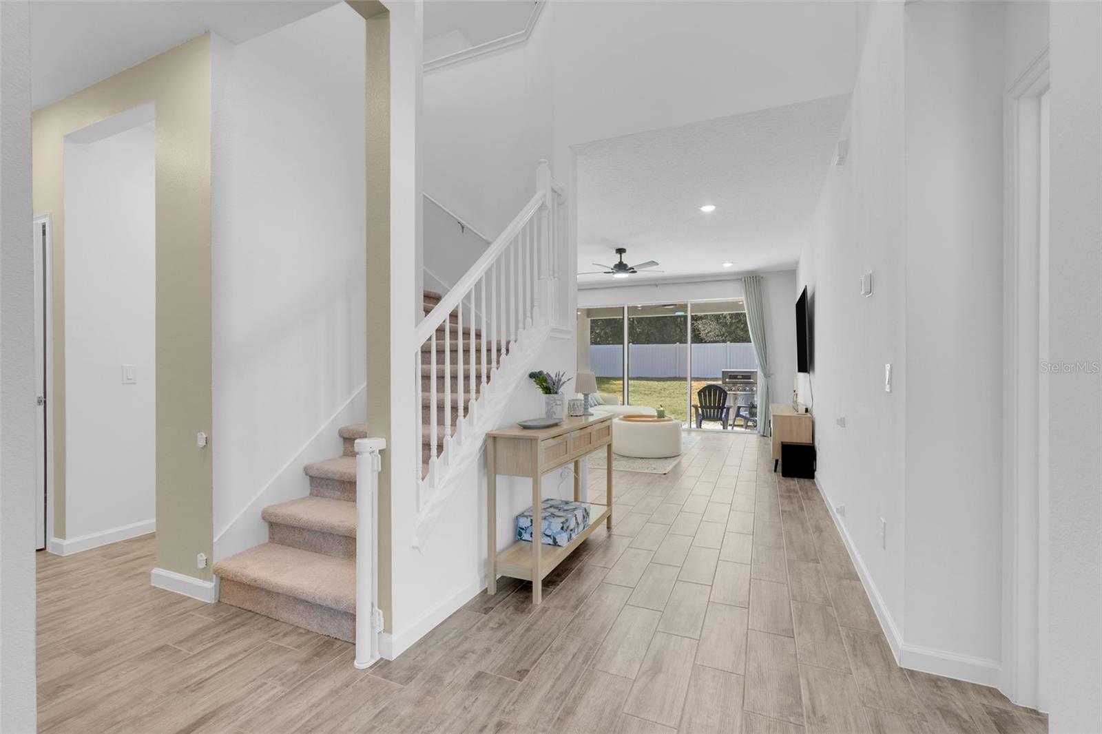 Image 18 of 43 For 2385 Sirena Lane