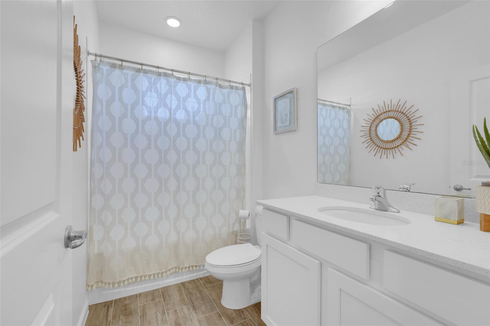 Image 23 of 43 For 2385 Sirena Lane