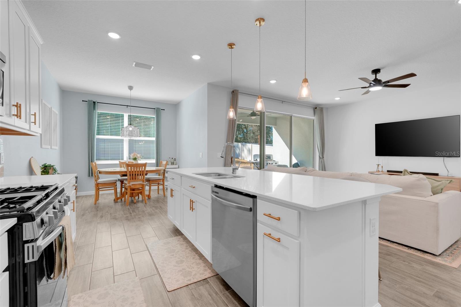 Image 5 of 43 For 2385 Sirena Lane